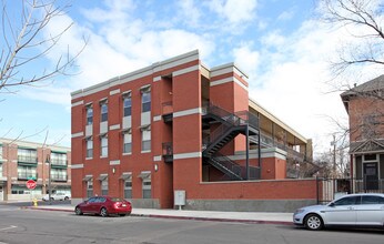 400 Central Ave SE in Albuquerque, NM - Building Photo - Building Photo
