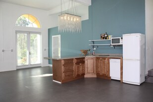 5862 Homeland Rd in Lake Worth, FL - Building Photo