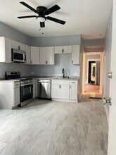 3821 W Fillmore St in Chicago, IL - Foto de edificio - Building Photo