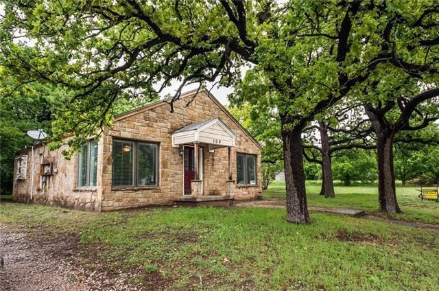 109 E 3rd St in Weatherford, TX - Foto de edificio - Building Photo