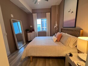 89 NW 32nd St, Unit A1 in Miami, FL - Building Photo - Building Photo