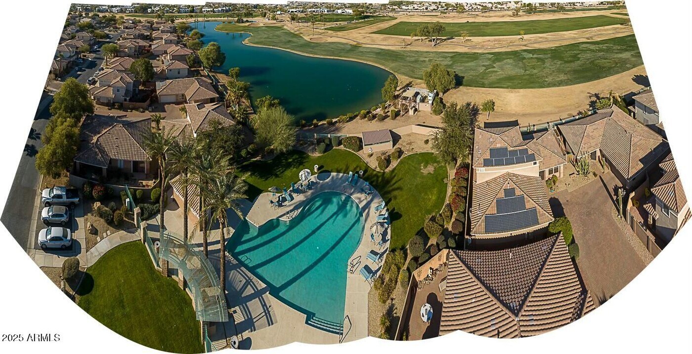 13612 W Cypress St in Goodyear, AZ - Building Photo