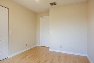 9358 Arborwood Cir in Davie, FL - Foto de edificio - Building Photo