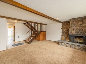 11925 E Mission Ave in Spokane Valley, WA - Building Photo - Building Photo