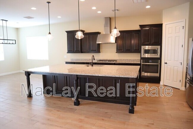 2857 E Inca Ln in San Tan Valley, AZ - Building Photo - Building Photo