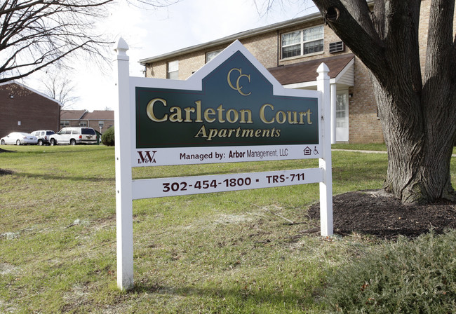 Carleton Court Apartments in Newark, DE - Building Photo - Building Photo