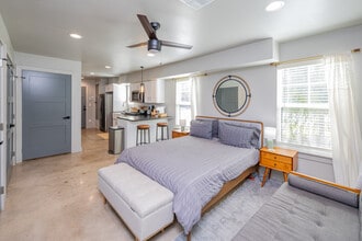 The Grayson in Oklahoma City, OK - Building Photo - Interior Photo