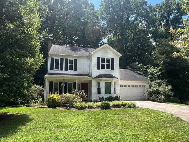 property at 4440 Hounds Run Dr