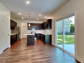 1147 Alice Smalls Rd in Mount Pleasant, SC - Building Photo - Building Photo
