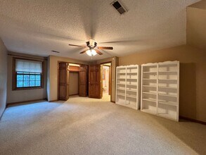 25611 Open Ridge Ln in Lebanon, MO - Building Photo - Building Photo