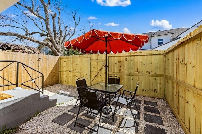 3624 Avenue S 1/2 in Galveston, TX - Building Photo - Building Photo