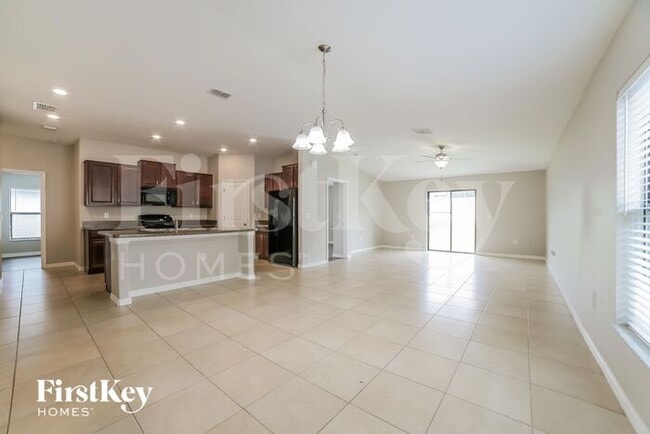 10117 Rose Petal Pl in Riverview, FL - Building Photo - Building Photo