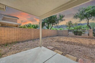 1125 E Milada Dr in Phoenix, AZ - Building Photo - Building Photo