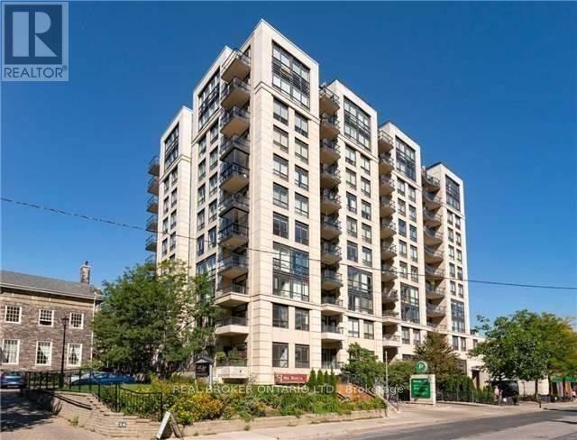 10-1110 Delisle Ave in Toronto, ON - Building Photo