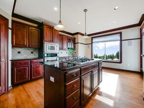 27749 254th Way SE in Maple Valley, WA - Building Photo - Building Photo