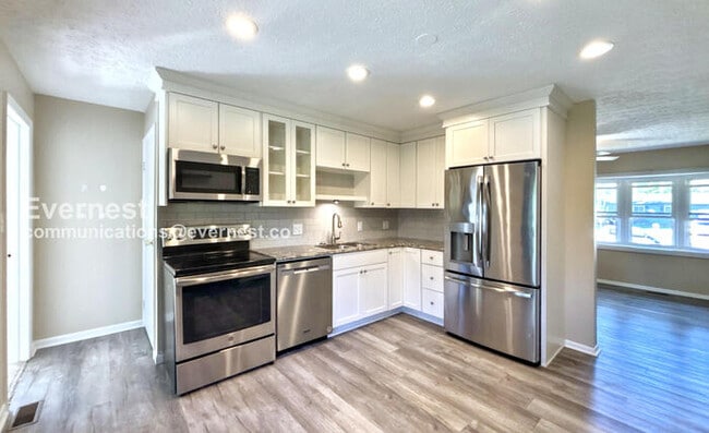 4790 Beaucroft Ct in Columbus, OH - Building Photo - Building Photo
