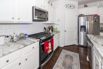 1142 Wading Pt Blvd in Huger, SC - Building Photo - Building Photo