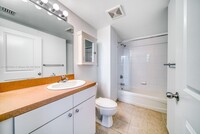 1250 S Miami Ave, Unit 1614 in Miami, FL - Building Photo - Building Photo