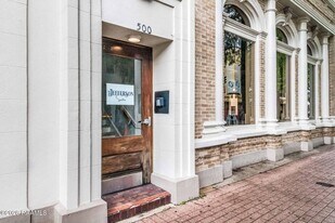 500 Jefferson St, Unit 5 in Lafayette, LA - Building Photo