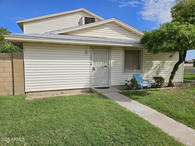 property at 1223 E Baker Dr