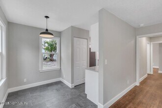3032 Plum St in Jacksonville, FL - Building Photo - Building Photo