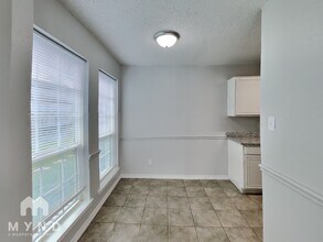 720 Burlington Ave in Fort Worth, TX - Building Photo - Building Photo