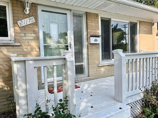 21173 Suffolk St in Clinton Township, MI - Foto de edificio - Building Photo