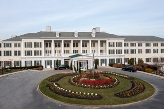 Atria on Roslyn Harbor Senior Living in Roslyn, NY - Building Photo - Building Photo