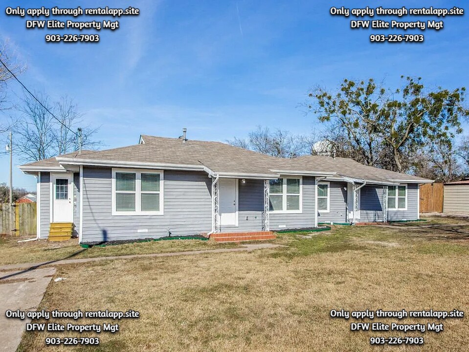 3014 Poplar St in Greenville, TX - Foto de edificio