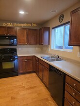 9912 198th Ave Ct E in Bonney Lake, WA - Building Photo - Building Photo