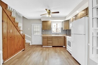 106 High St in Manchester, PA - Building Photo - Building Photo