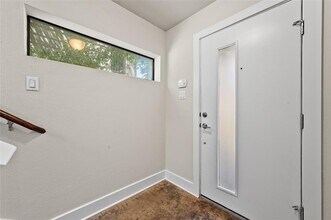 1504 Lorraine Loop in Austin, TX - Building Photo - Building Photo