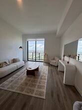 82 NE 26th St, Unit 1622 in Miami, FL - Building Photo - Building Photo