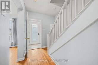 1677 Baseline Rd in Ottawa, ON - Building Photo - Building Photo