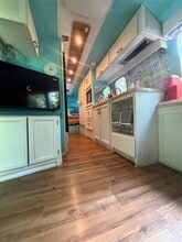 1509 NW 4th Ave-Unit -REAR in Fort Lauderdale, FL - Foto de edificio - Building Photo