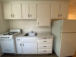 Great Location, Check These Out! in Chico, CA - Building Photo - Interior Photo