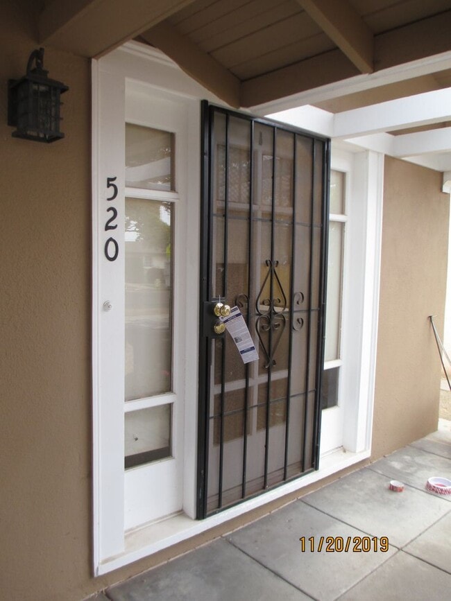 property at 520 E Cypress St