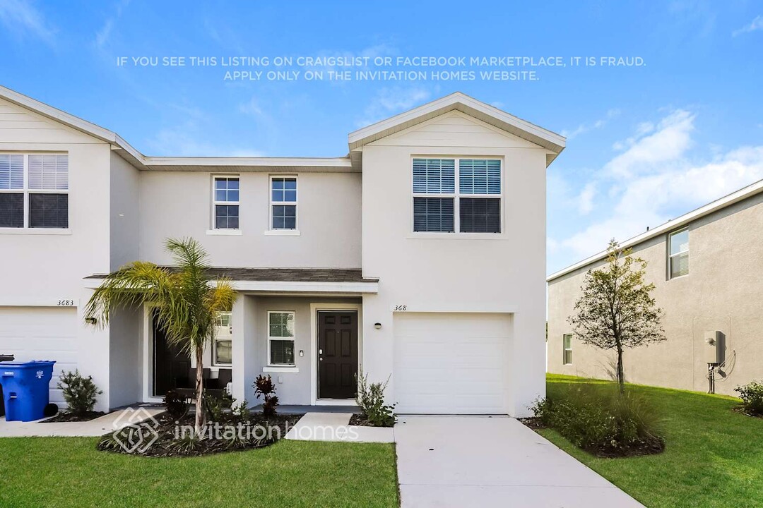 3681 Fulton Ferry Ln in Tampa, FL - Building Photo