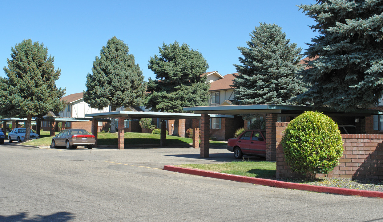 Quail Park Apartments in Boise, ID - Building Photo