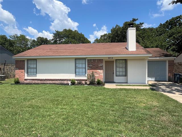 9315 Prairie Oak Dr in Dallas, TX - Foto de edificio