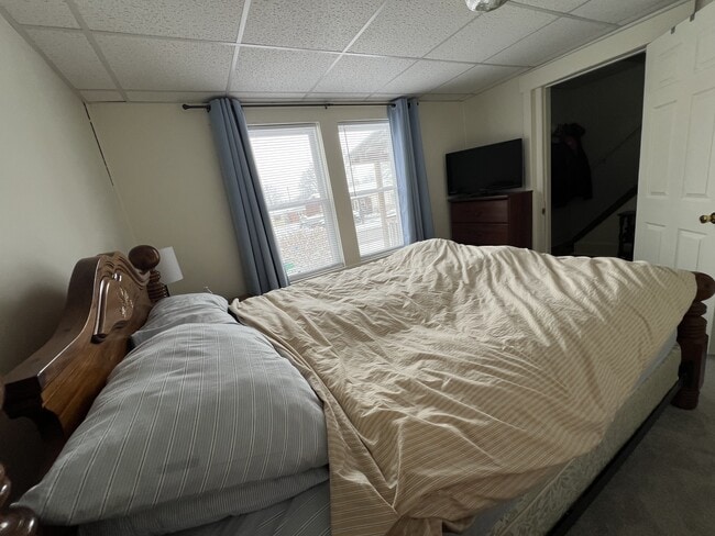 107 S Harrison Rd in Pleasant Gap, PA - Foto de edificio - Building Photo