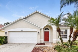 18217 Brookpark Dr in Tampa, FL - Building Photo