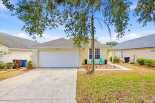 1518 Gulfview Dr in Haines City, FL - Building Photo