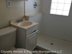 2637 N Holton St in Milwaukee, WI - Building Photo - Building Photo