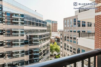 850 N Randolph St in Arlington, VA - Building Photo - Building Photo