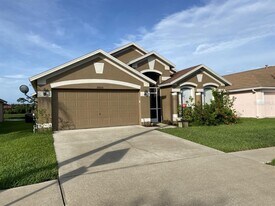 28826 Raindance Ave in Zephyrhills, FL - Building Photo