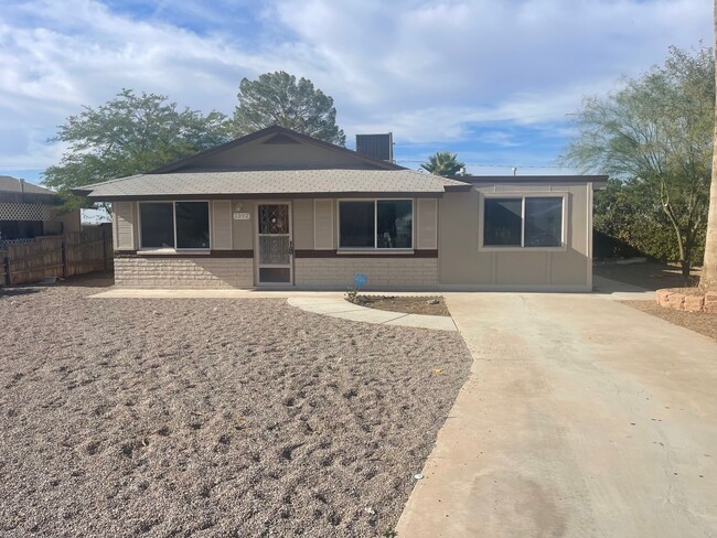 property at 1392 W Orchid Pl