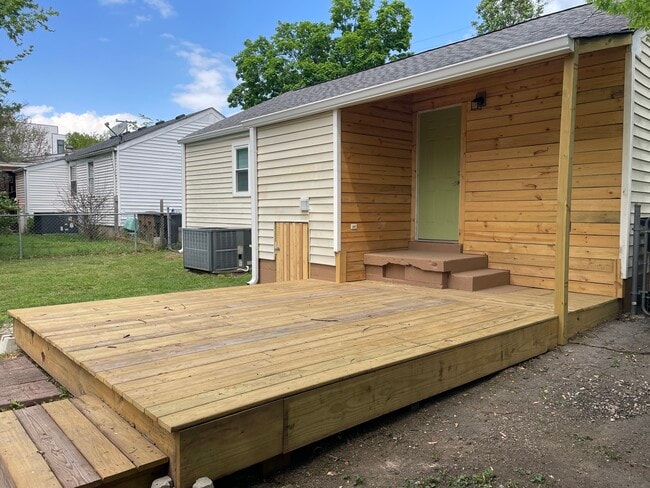 5901 Carl Pl in Nashville, TN - Building Photo - Building Photo