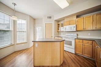 Villas at Meadow Springs in Richland, WA - Building Photo - Building Photo