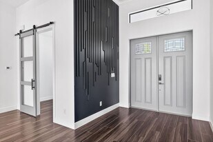 332 SW 26th St in Cape Coral, FL - Building Photo